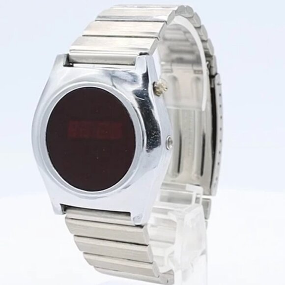 Vintage Unbranded Time Computer Men's Digital LED Wristwatch USA Steel & Chrome